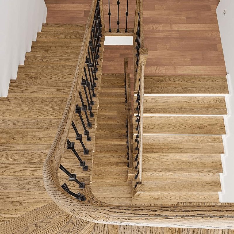 Г-образная лестница с радиусным поворотом и дубовыми ступенями