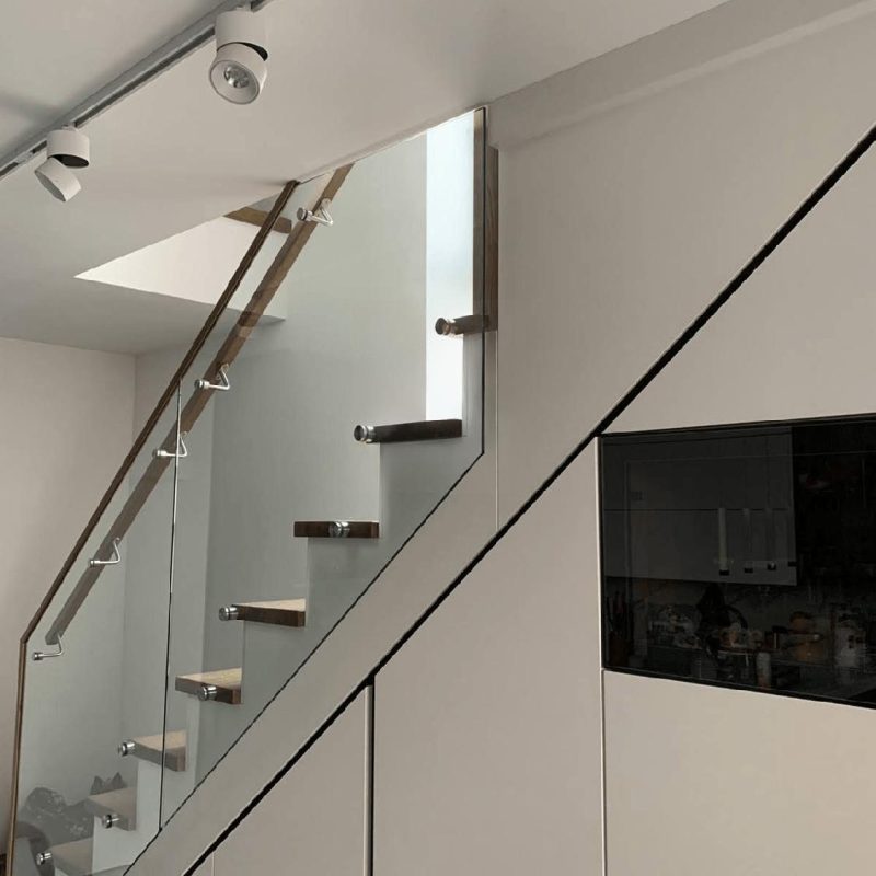 Лестница в современном стиле